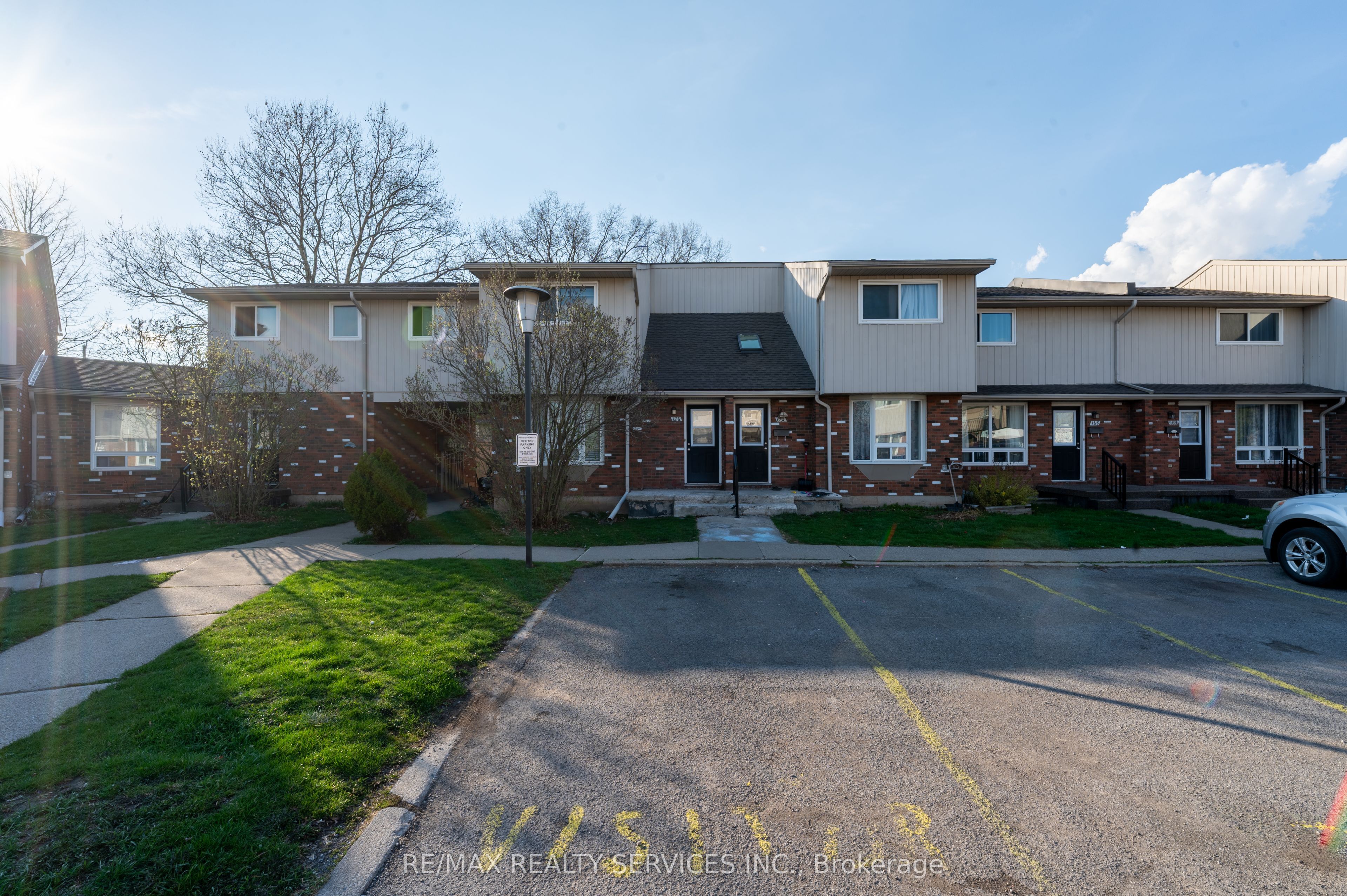 Unit 176 - 100 Brownleigh Avenue, Welland 2
