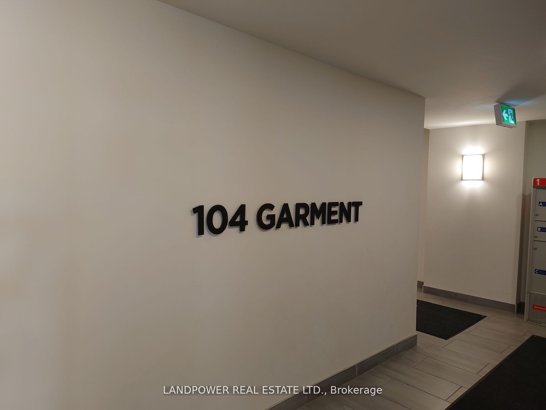 Unit 910 - 104 Garment Street, Kitchener 3