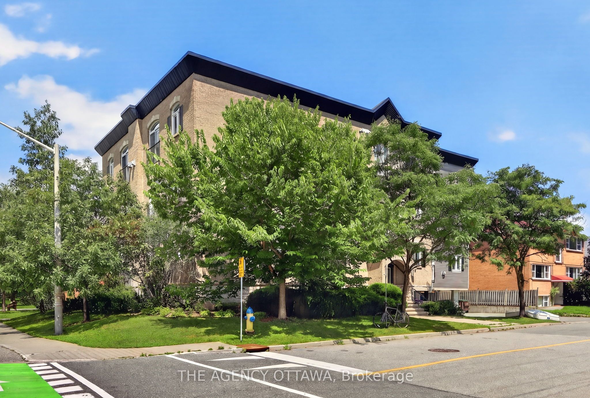 Unit 203 - 711 Churchill Avenue N, Ottawa 5