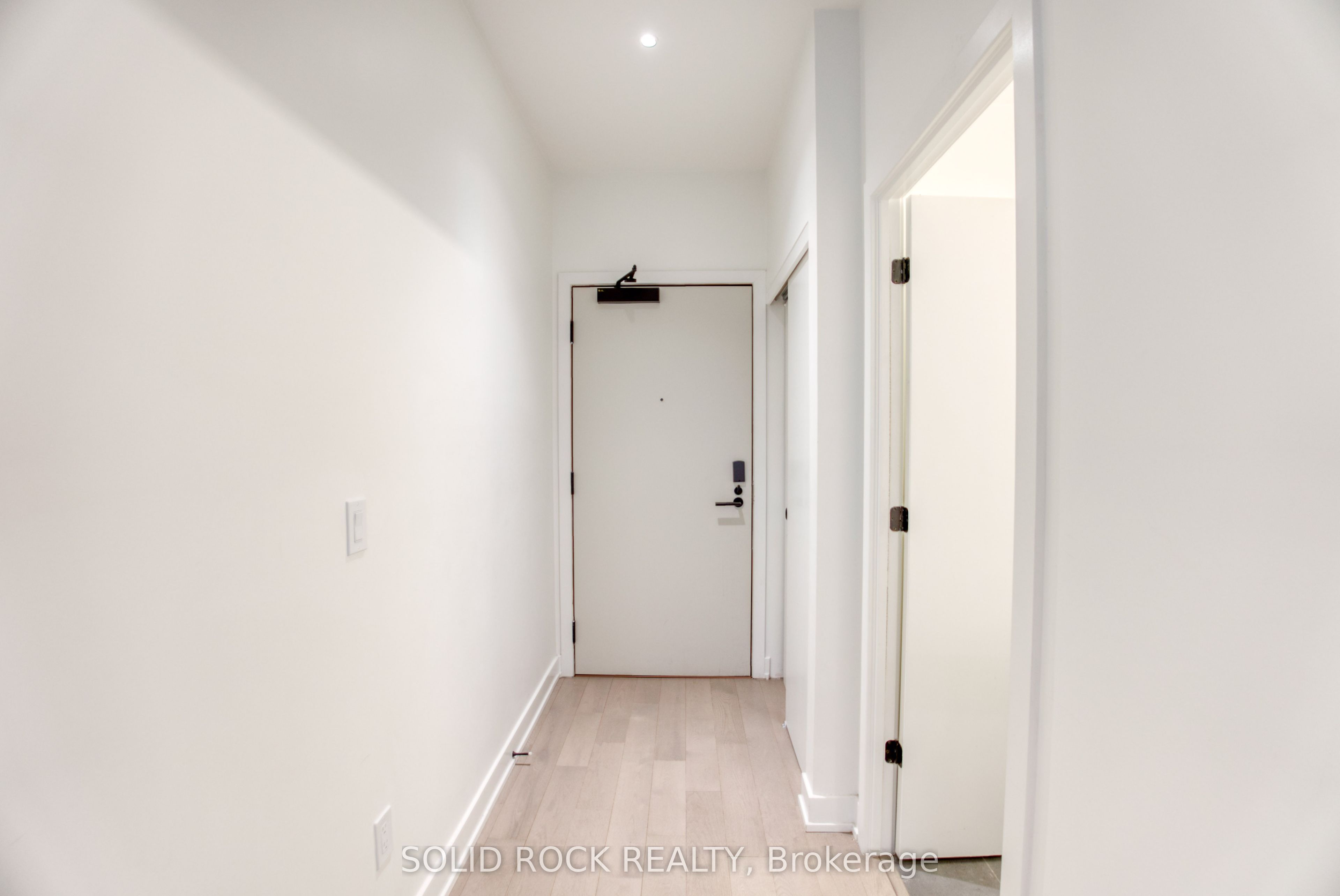 Unit 306 - 560 Rideau Street, Ottawa 4