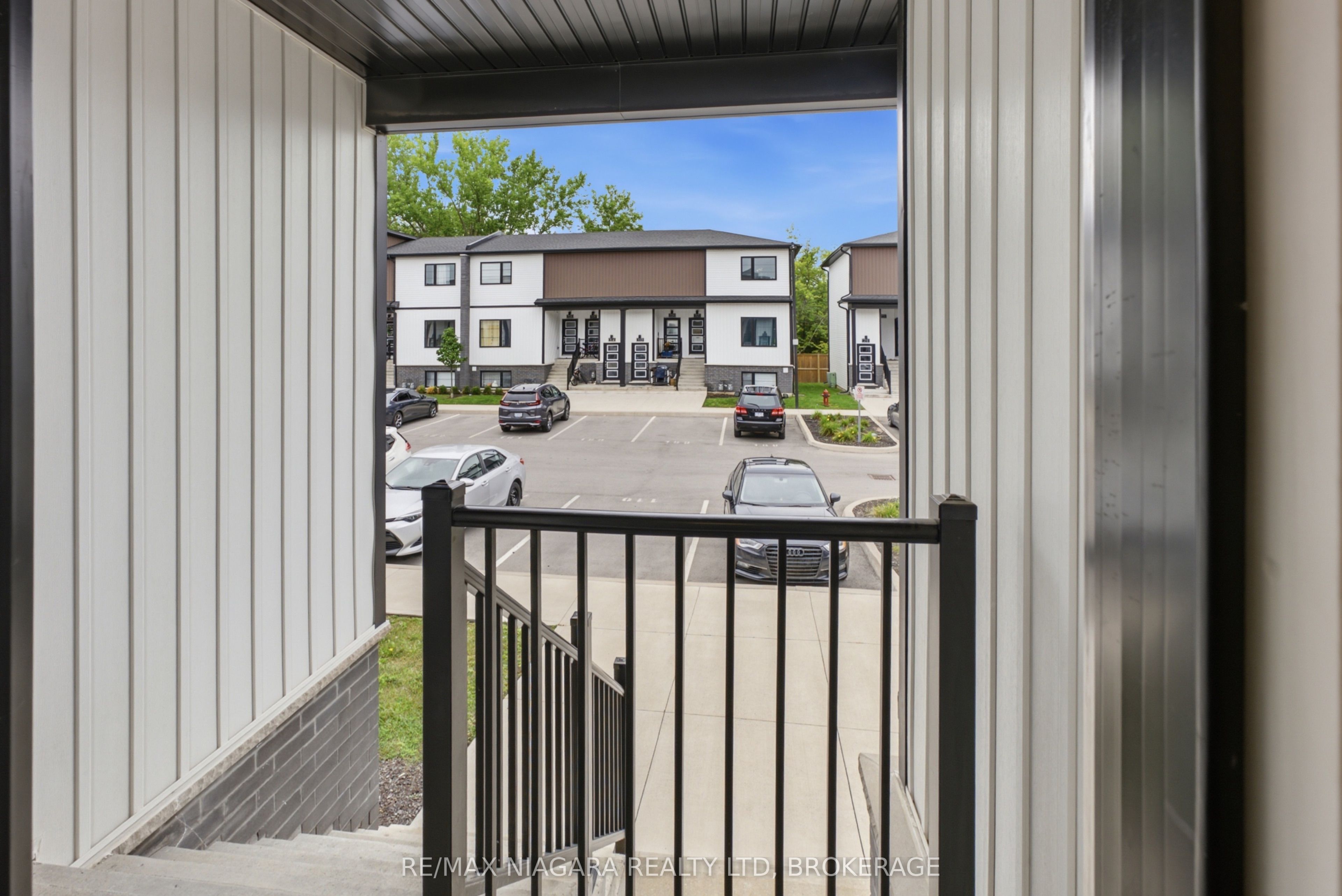 Unit 635 - 4263 Fourth Avenue, Niagara Falls 3