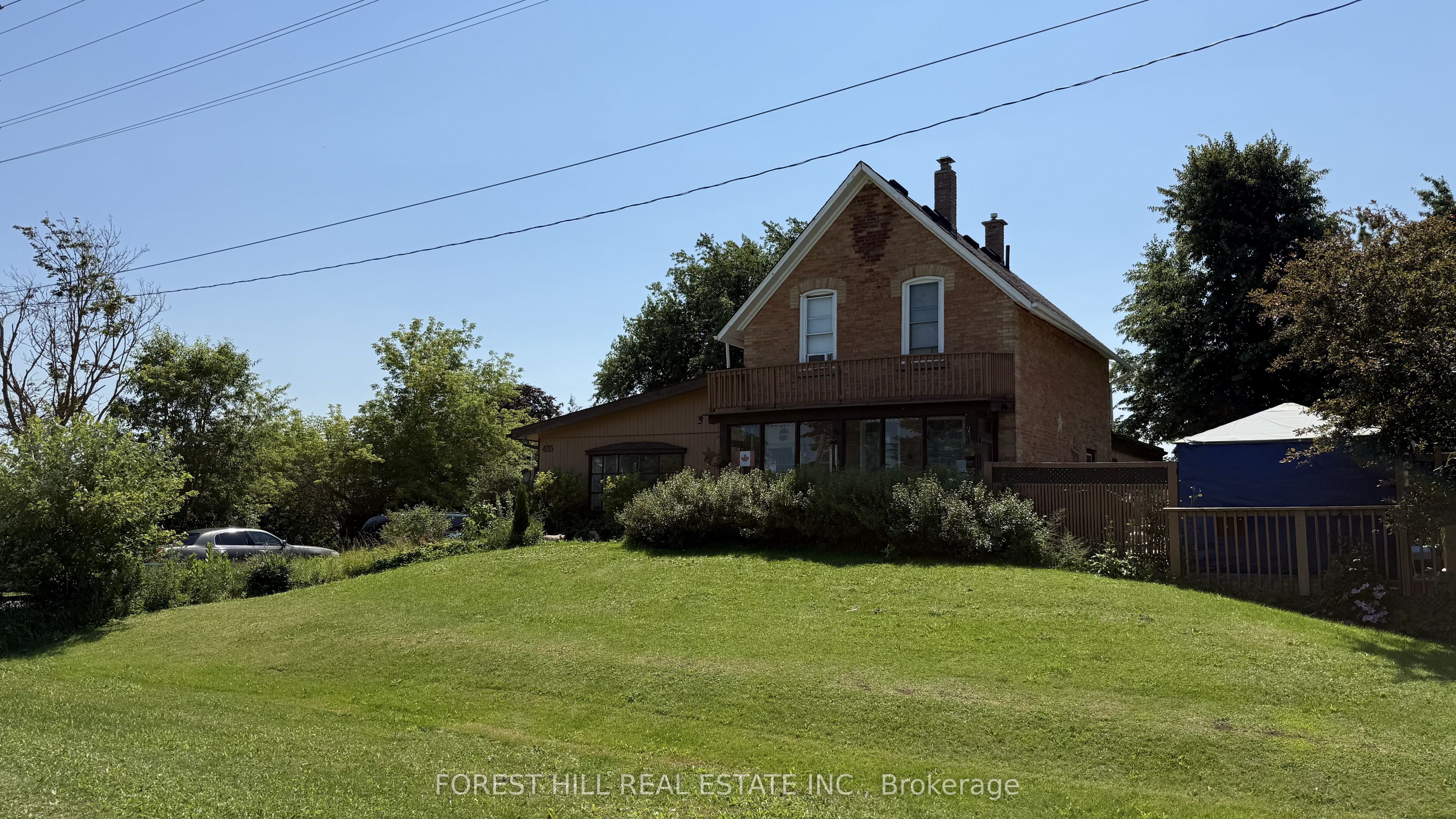 435 Main Street W, Shelburne 2