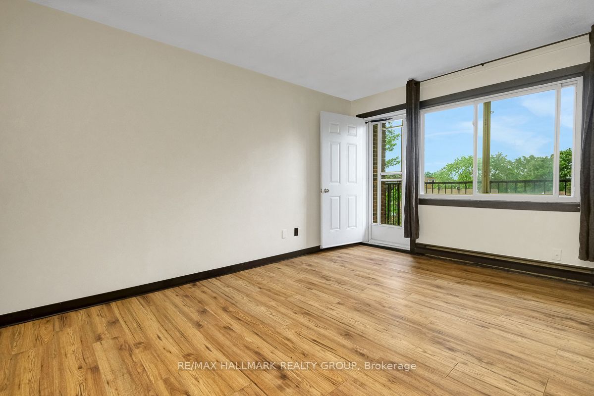 Unit 401C - 2041 Arrowsmith Drive, Orleans-Gloucester 5