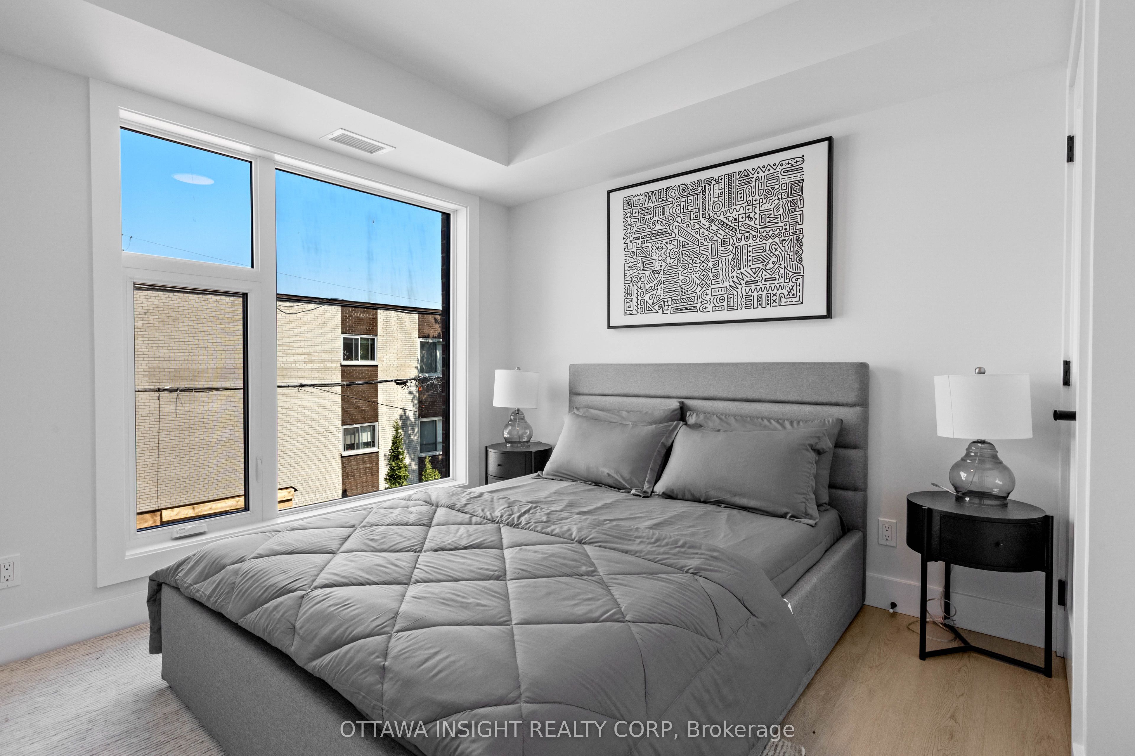 Unit 2 - 2405 Carlsen Avenue, Ottawa 5