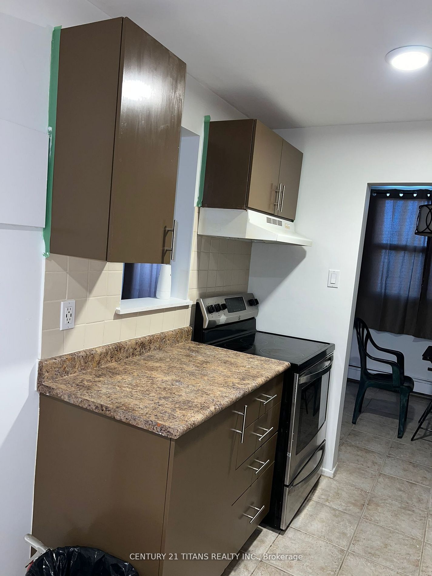 Unit 702 - 931 Wonderland Road, London 4