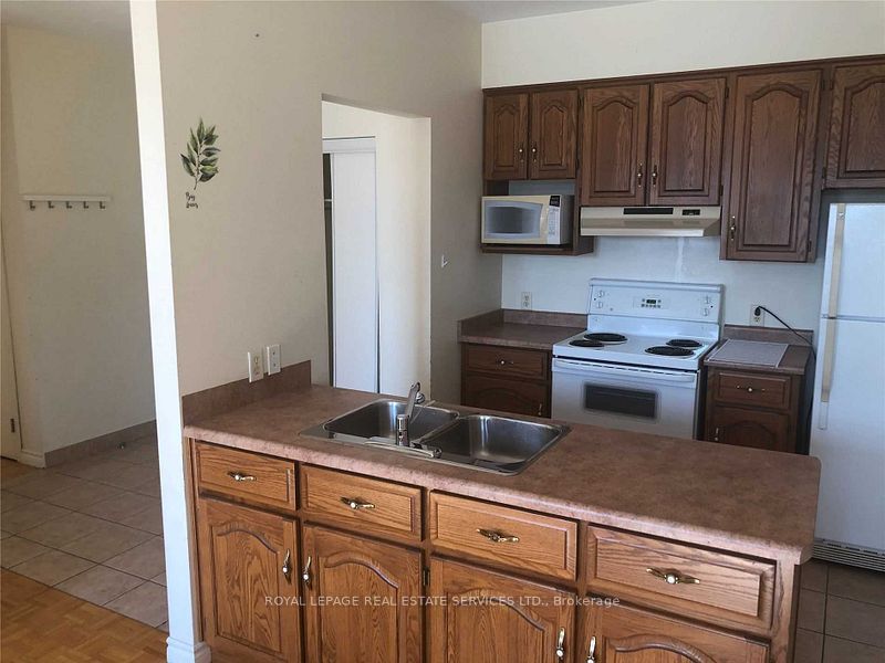 Unit 302 - 51 WYNDHAM Street N, Guelph 4