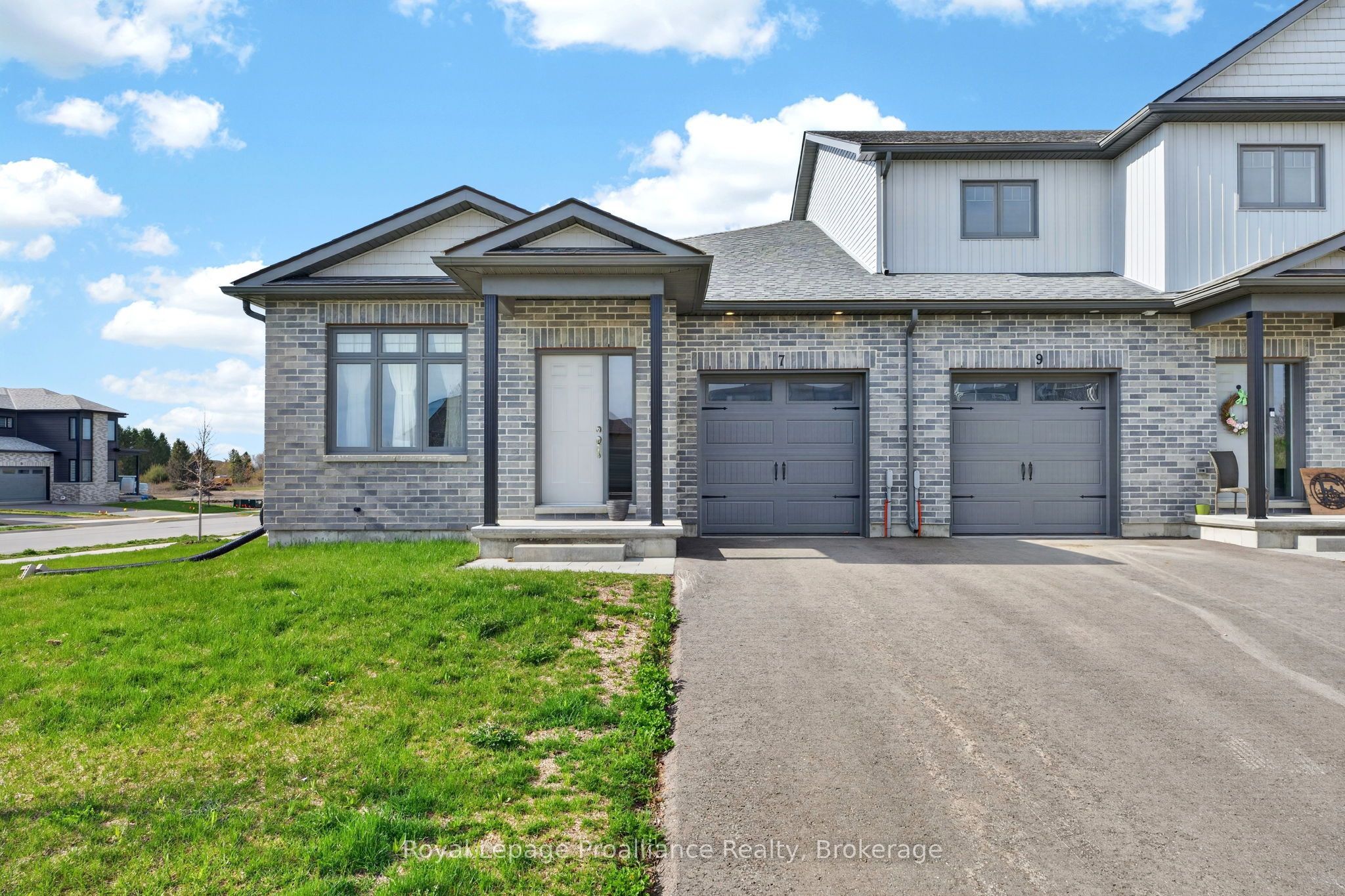 7 Griffin Street, Prince Edward County 2