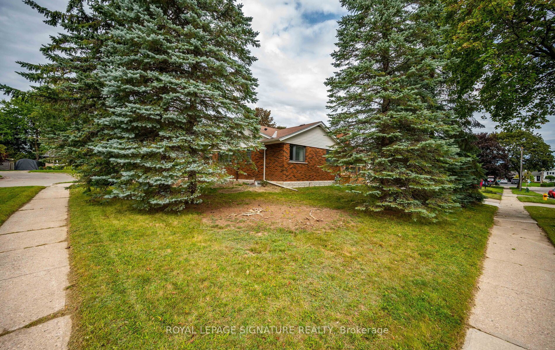 Unit Upper Level - 16 Eleanor Court, Guelph 3