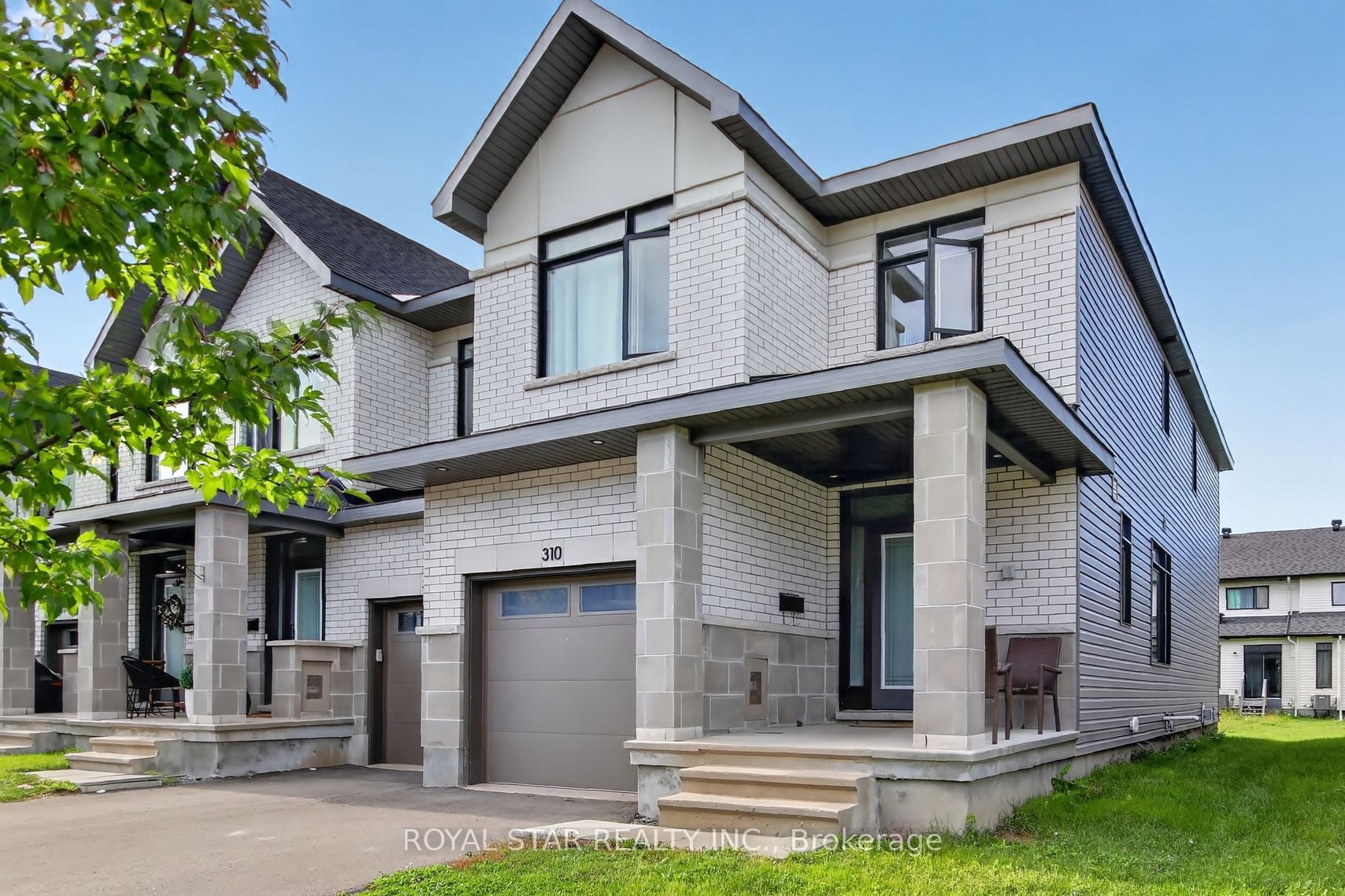 310 Makobe Lane, Orleans-Gloucester 4