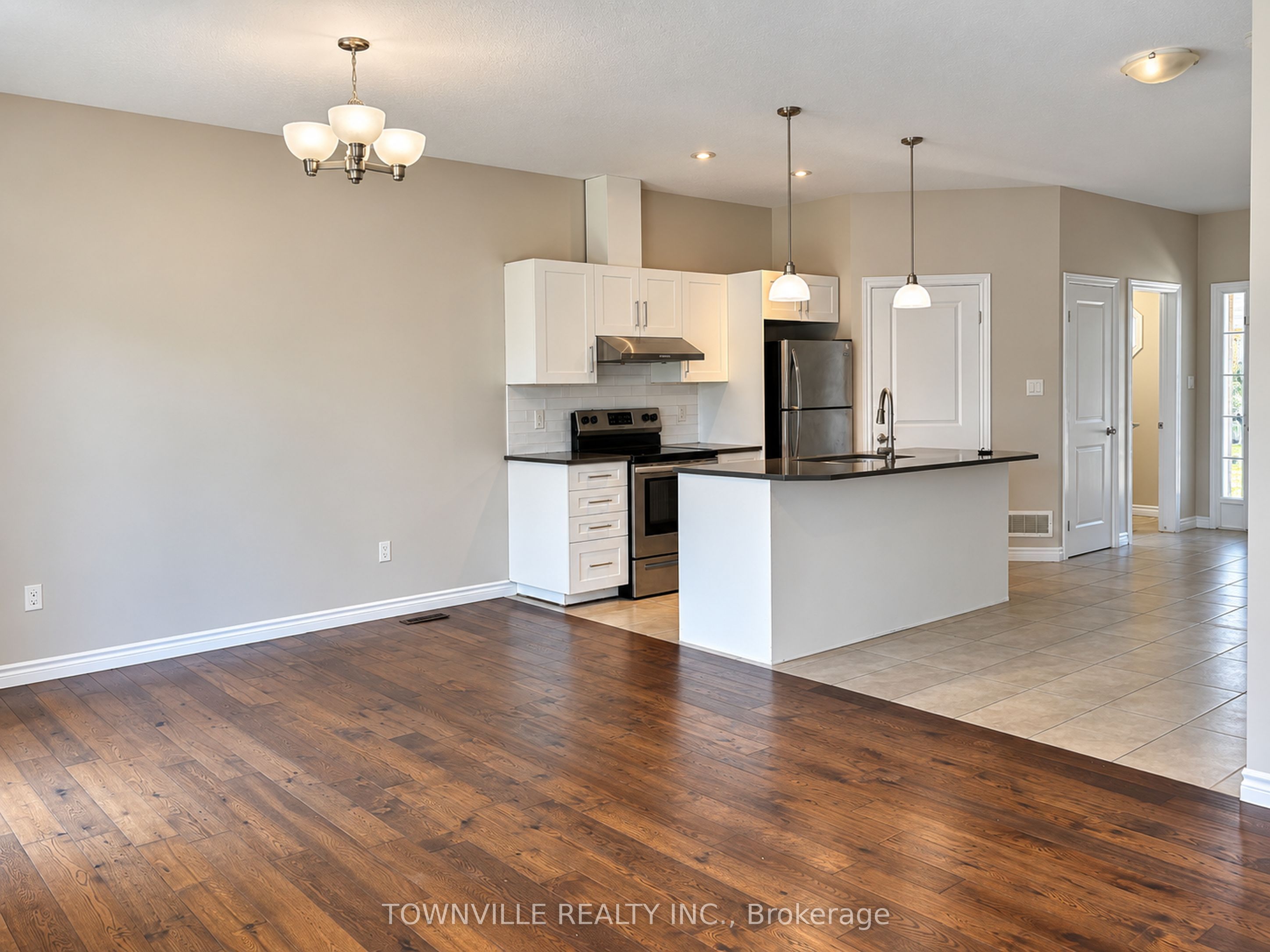 Unit 32 - 2910 Tokala Trail, London 4