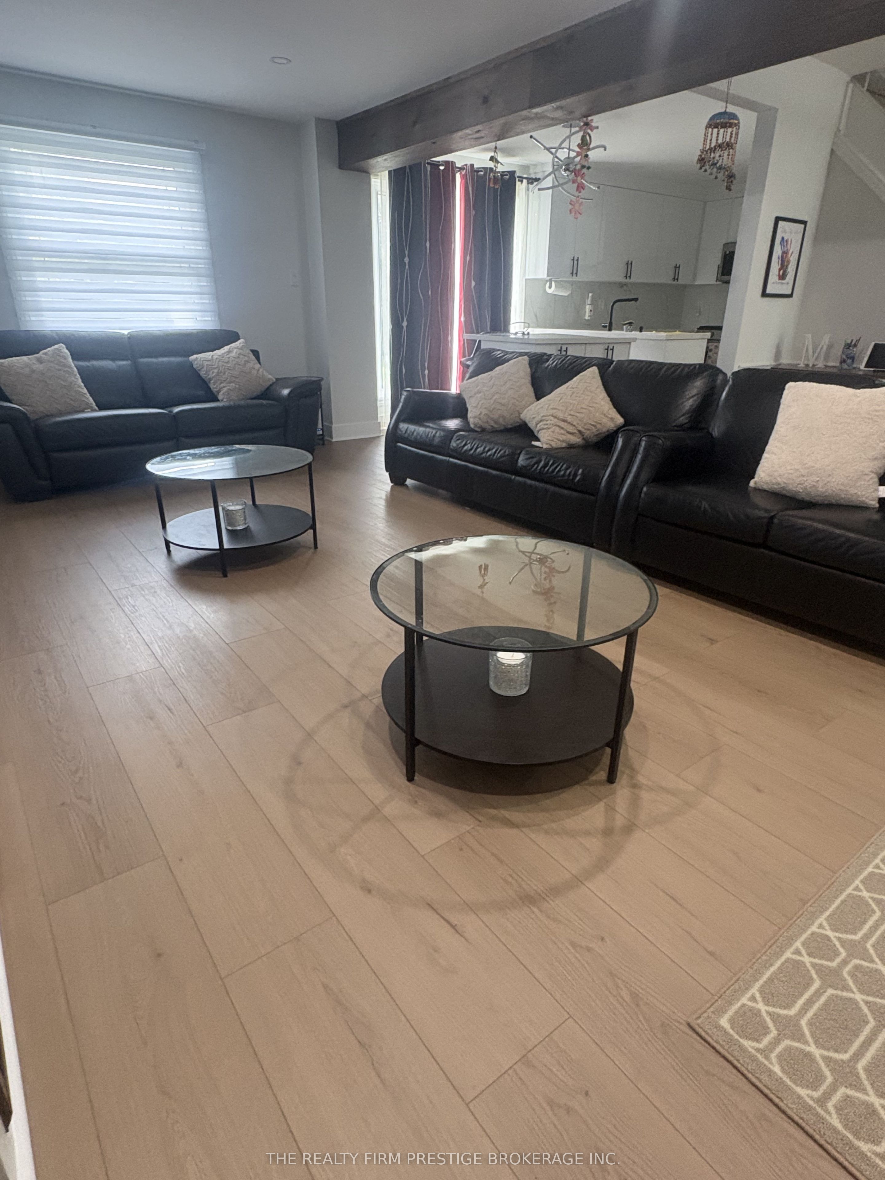 Unit Main/Upper - 612 Fox Mill Place, London 3