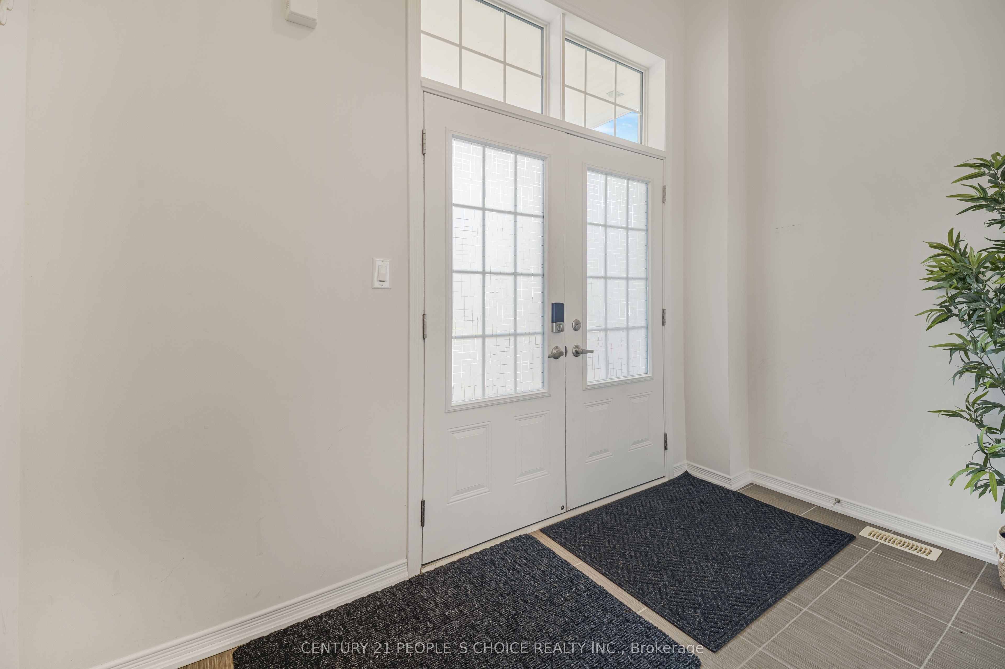 Unit Upper - 3 Sara Drive, Thorold 4