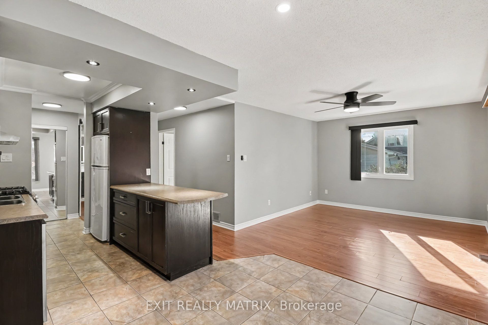 Unit 100A - 902 Notre Dame Street, Russell 4