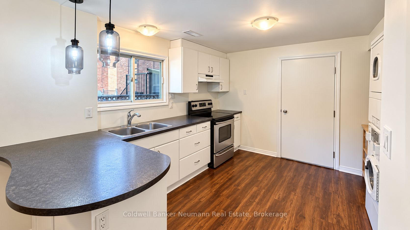 108 Toronto Street, Guelph 5