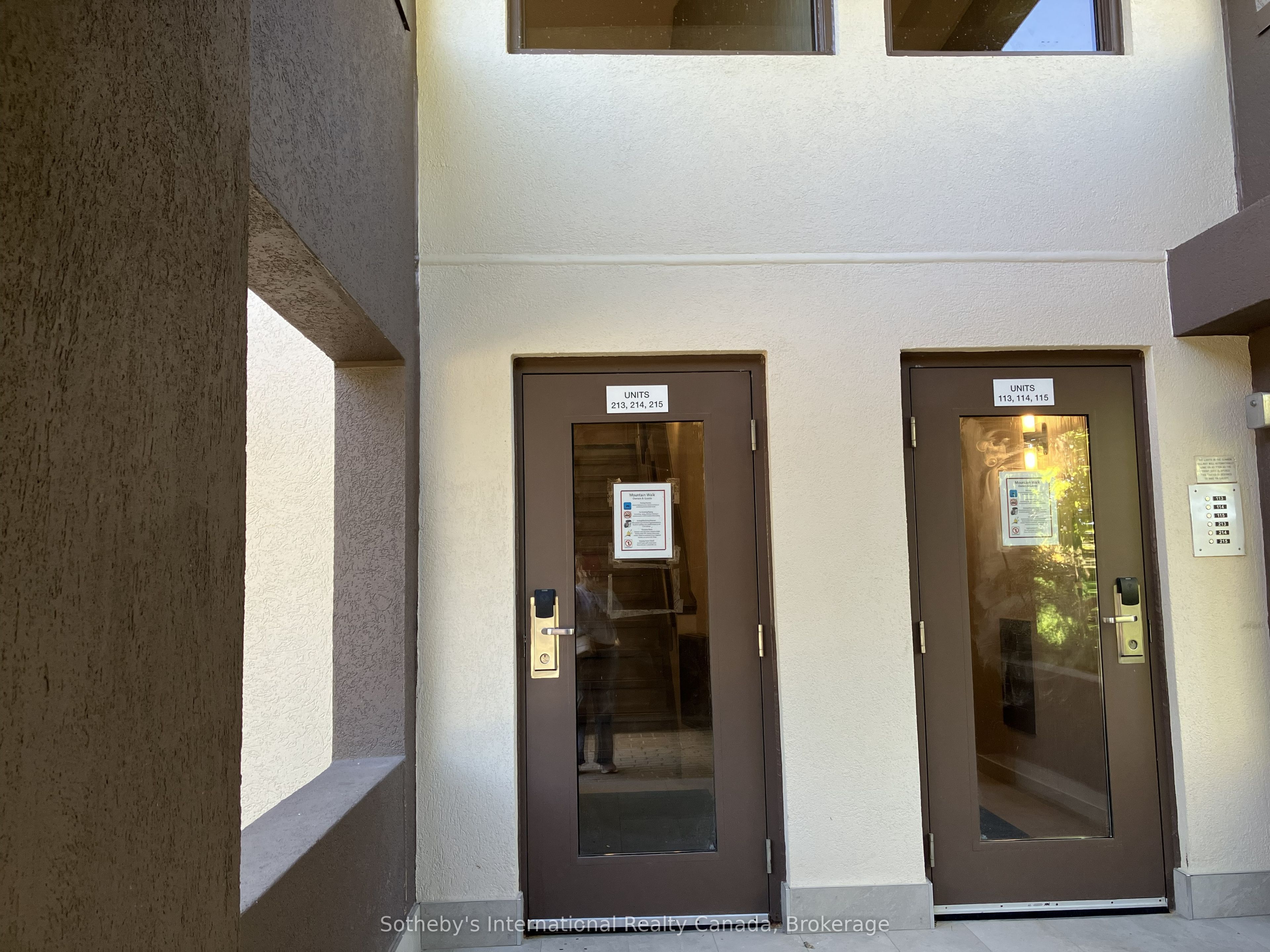 Unit 214 - 169 JOZO WEIDER Boulevard, Blue Mountains 2