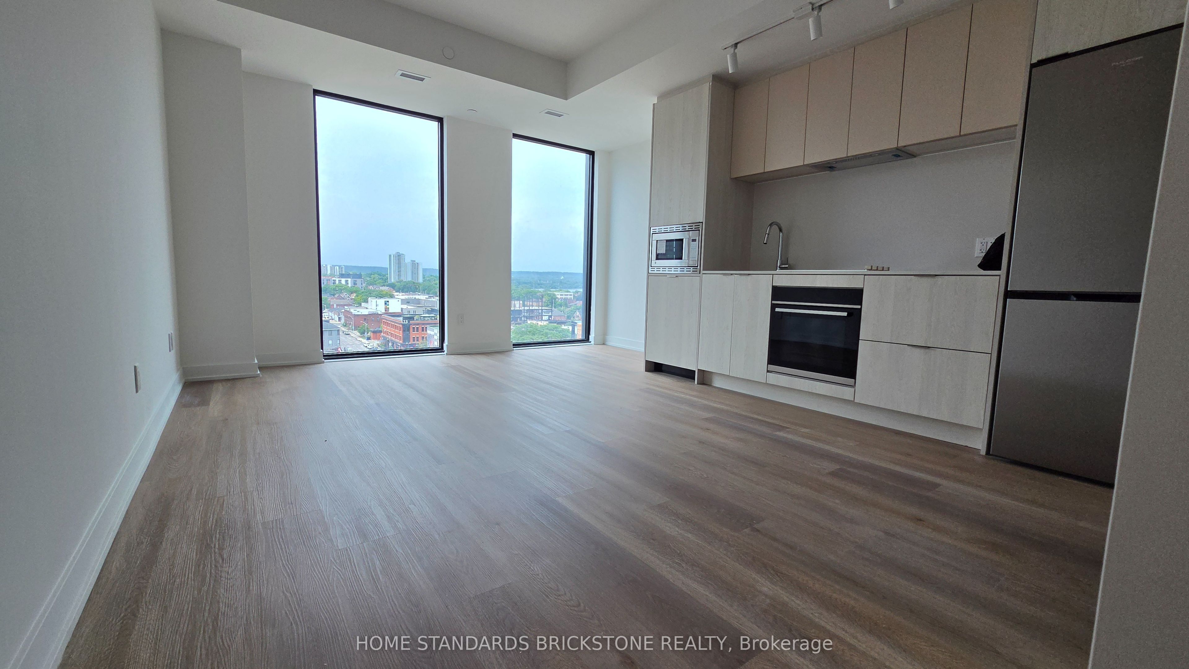 Unit 1007 - 41 Wilson Street, Hamilton 4