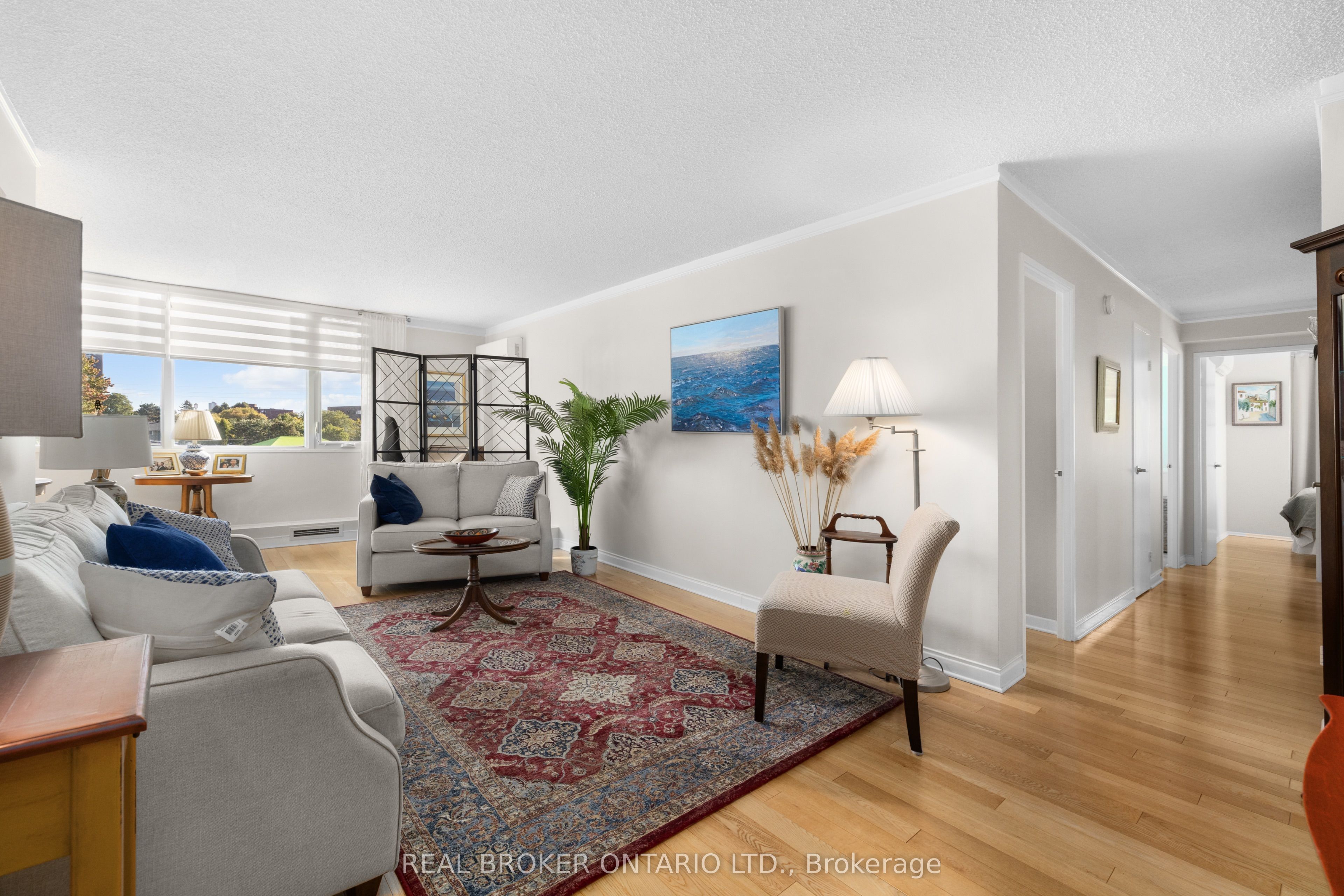 Unit 205 - 2625 Regina Street, Ottawa 4