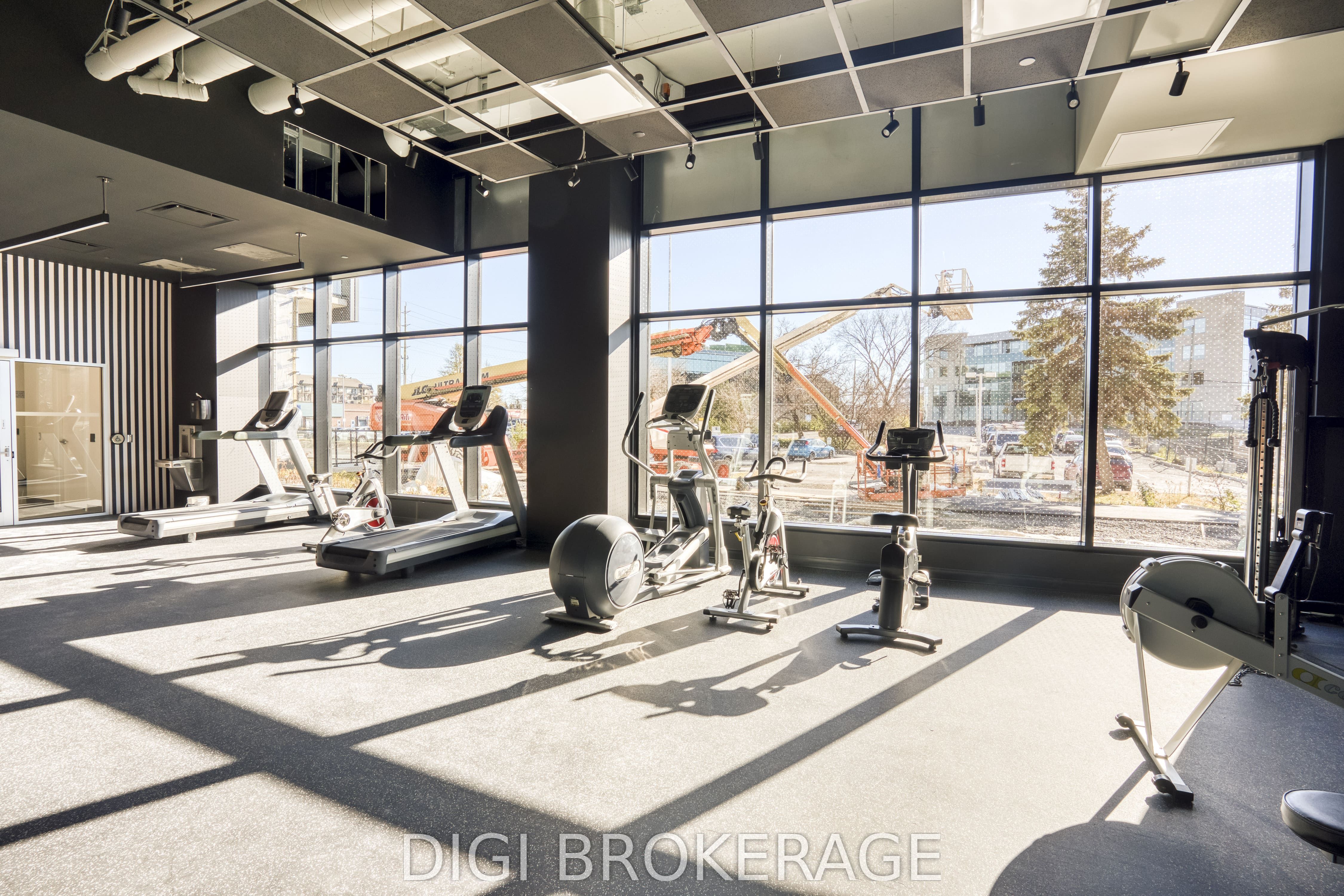 Unit 422 - 1250 Cummings Avenue, Orleans-Gloucester 3
