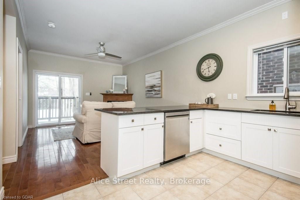 Unit Main Unit - 129 Elizabeth Street, Guelph 4
