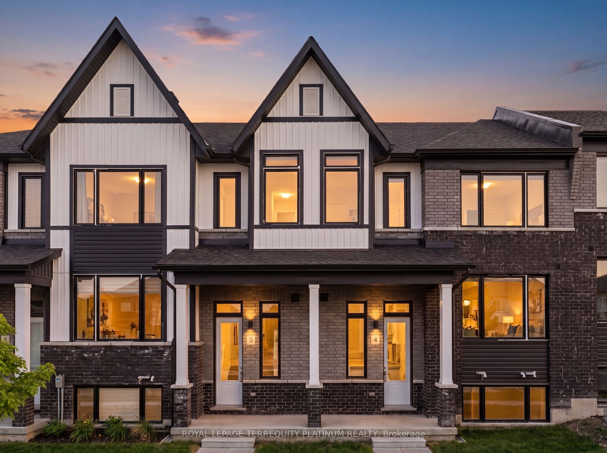 Unit 4 - 160 Densmore Road, Cobourg 2
