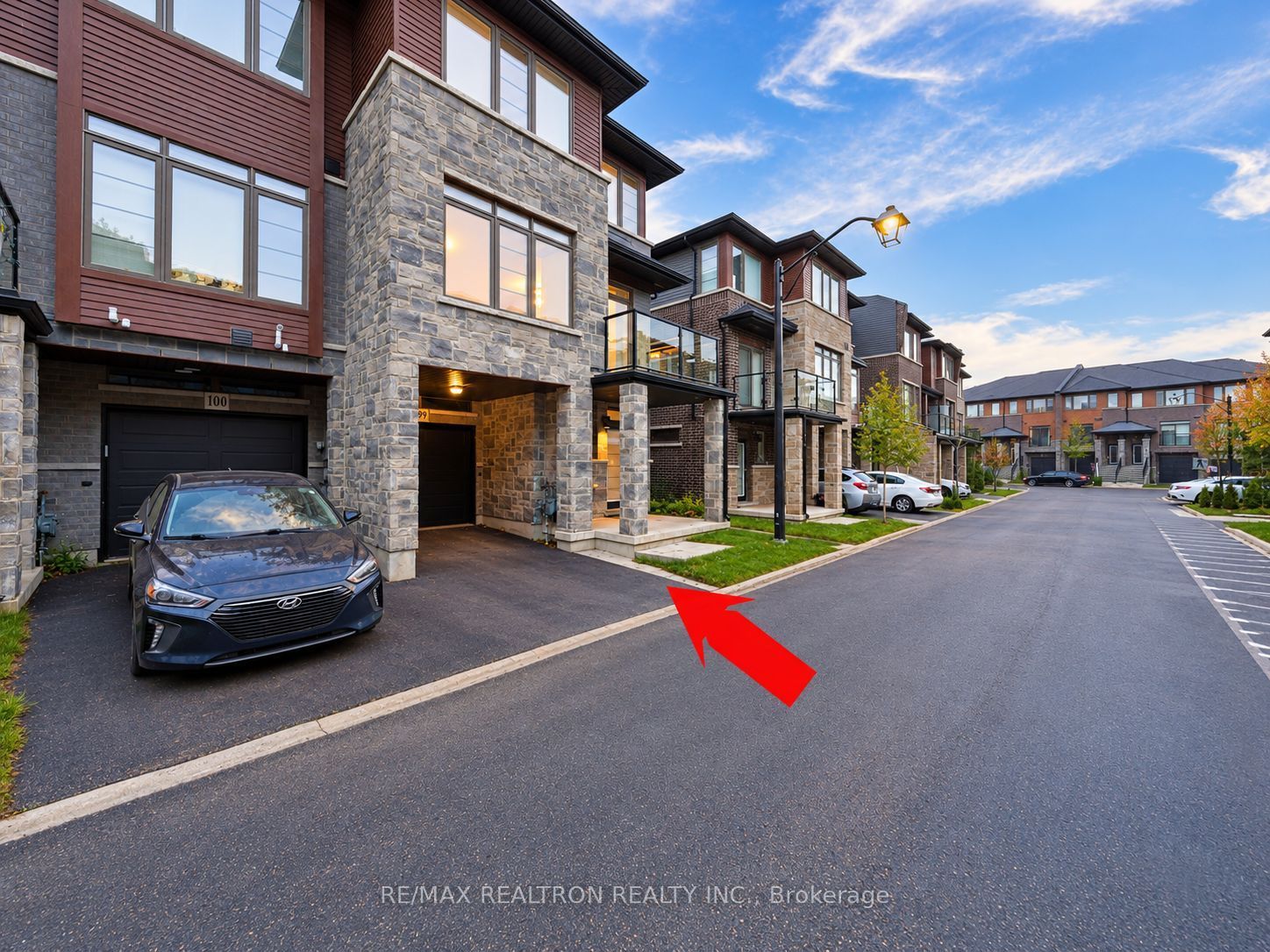 Unit 99 - 30 Times Square Boulevard, Stoney Creek 5