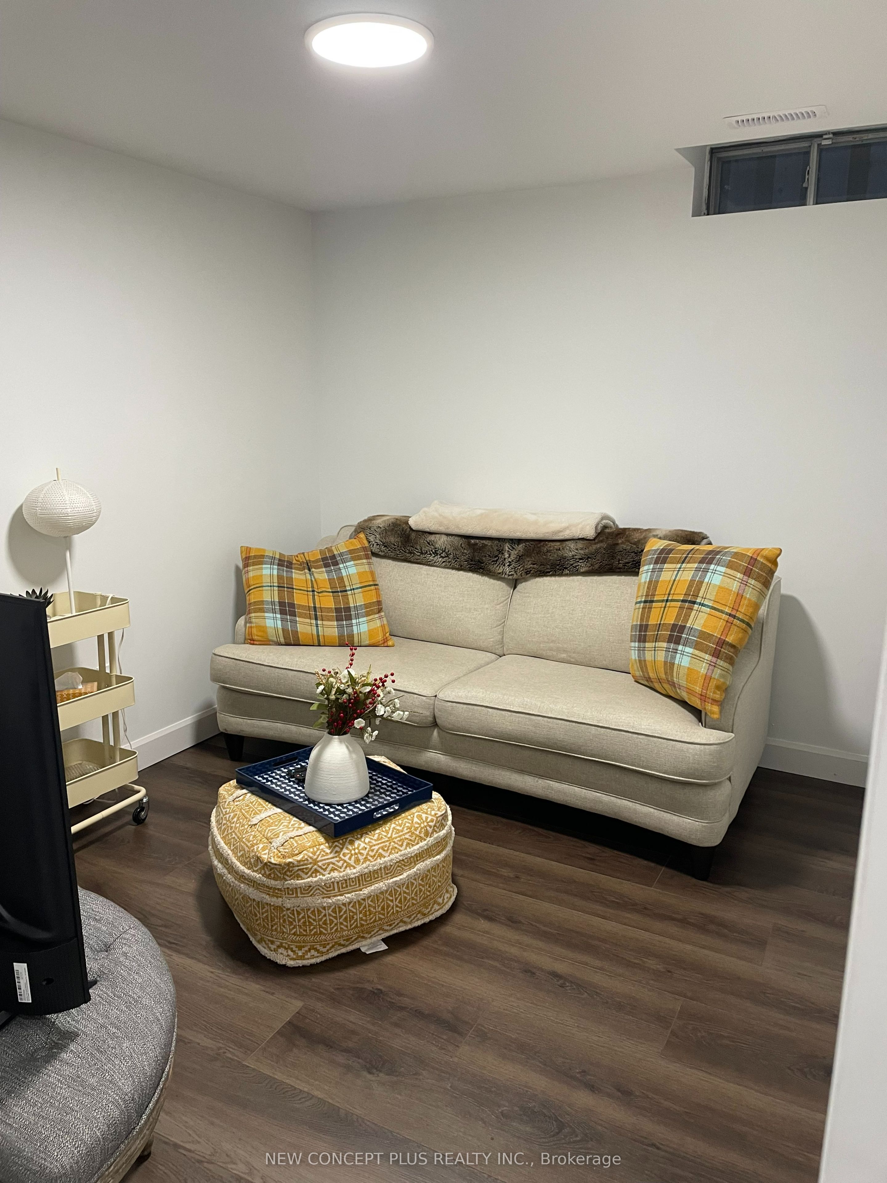 Unit Basement - 41 Royaledge Way, Flamborough 3
