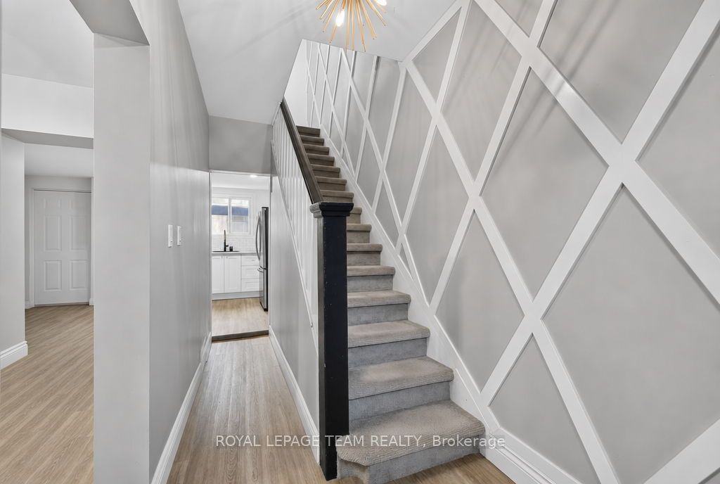 353 Arlington Avenue, Ottawa 3