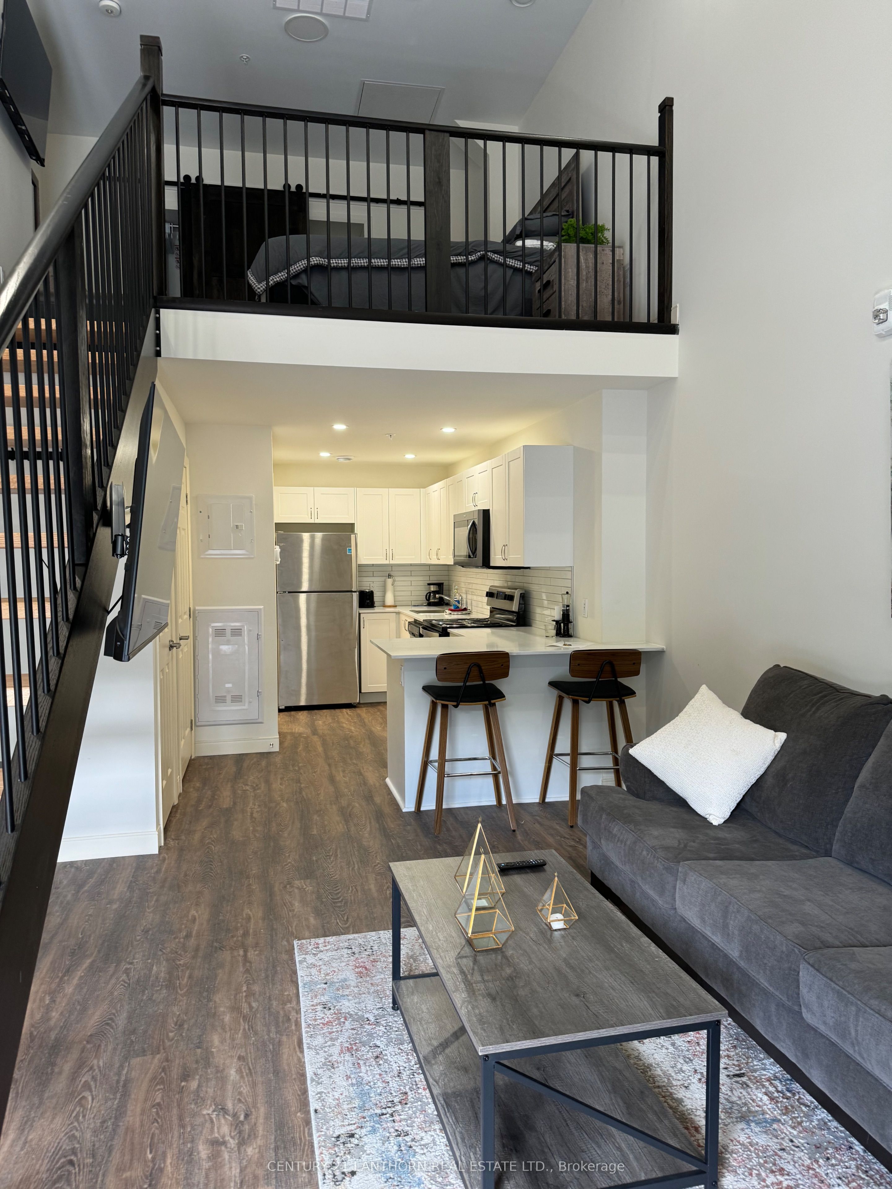 Unit 129 - 135 Station Street, Belleville 1