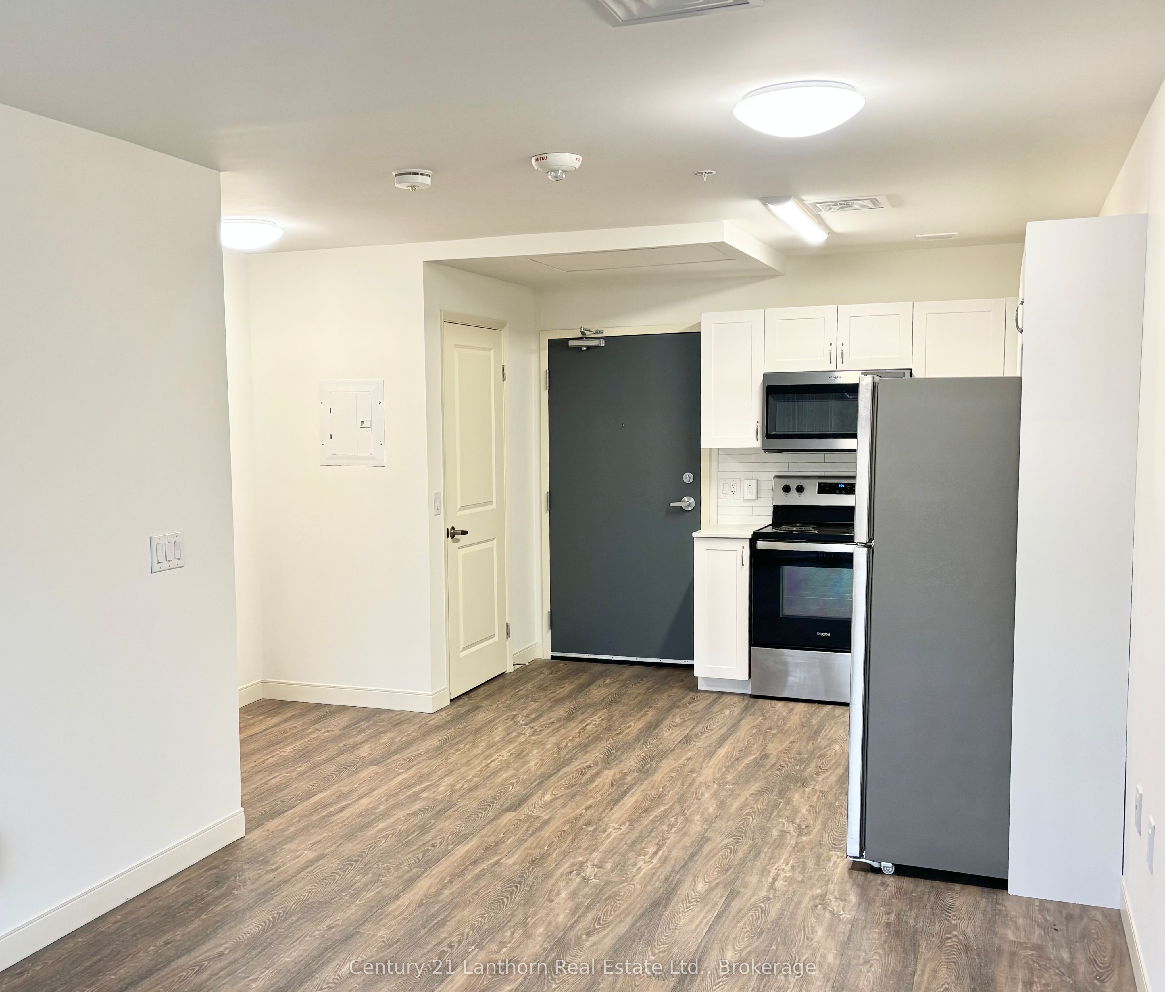 Unit 520 - 135 Station Street, Belleville 1