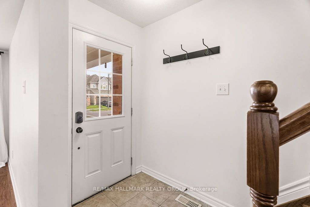 2319 River Mist Road, Nepean 4