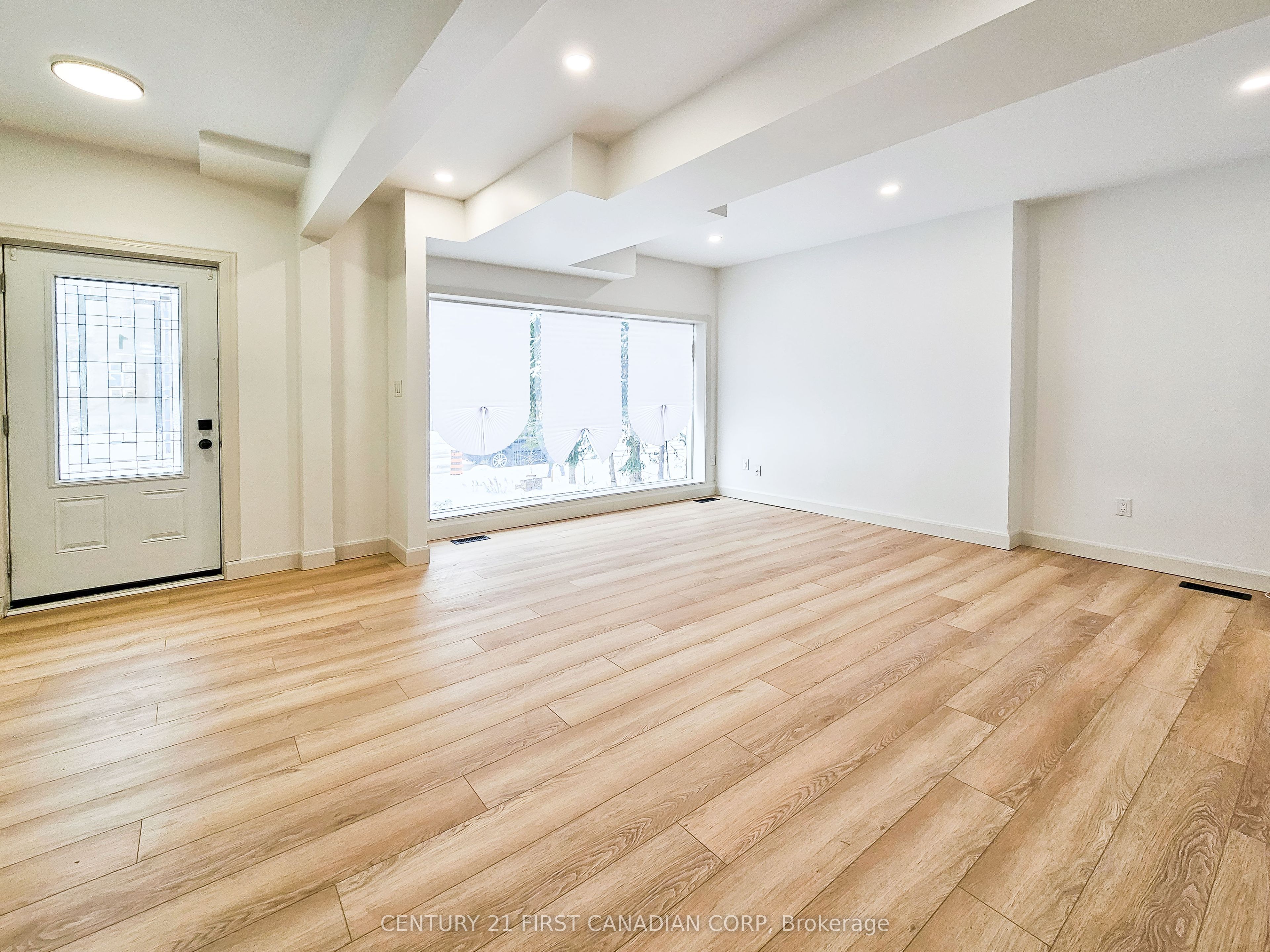Unit Unit 1 - 859 Dundas Street, London 2