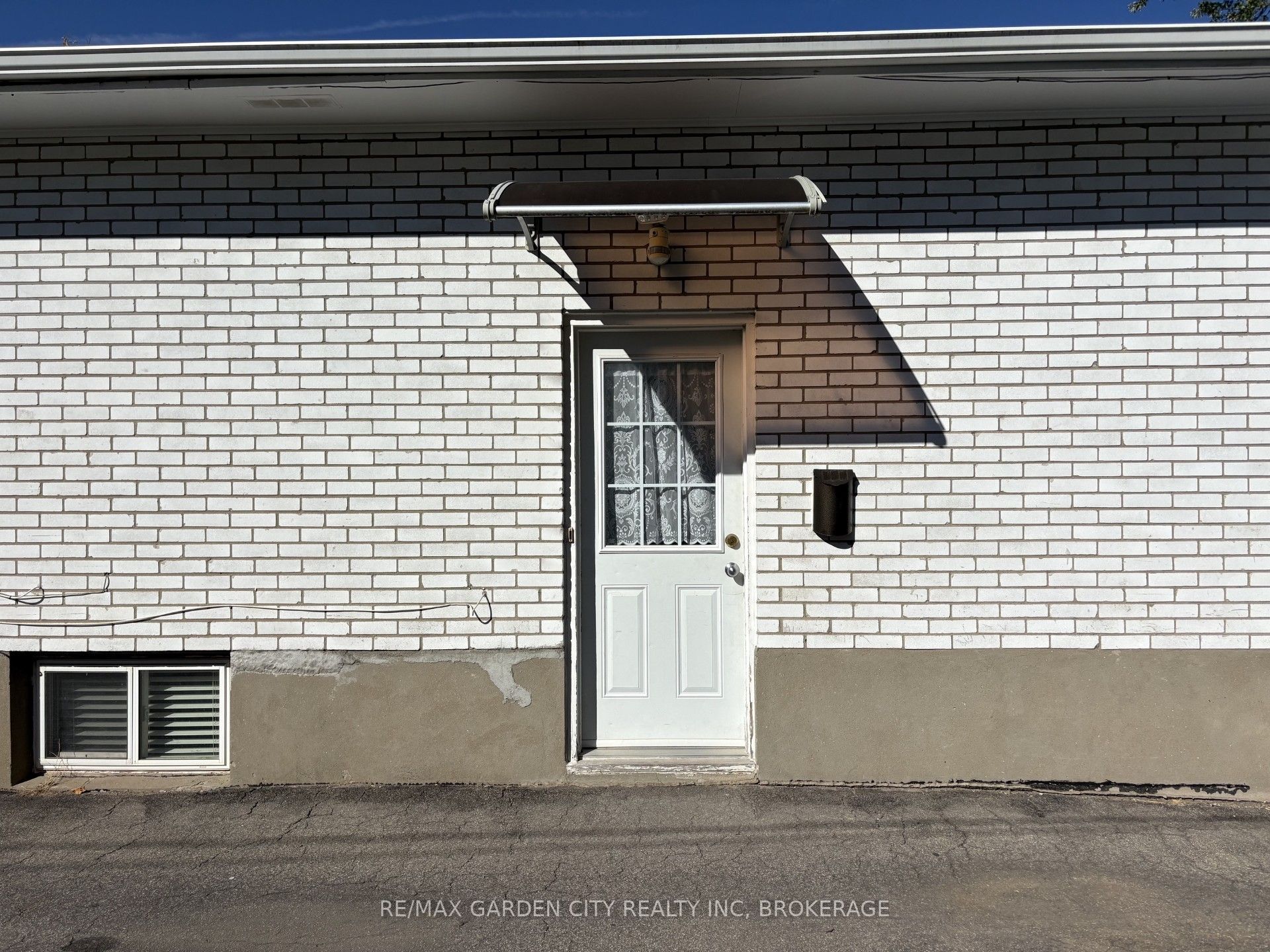 Unit Lower - 44 VALENCOURT Drive, Welland 2