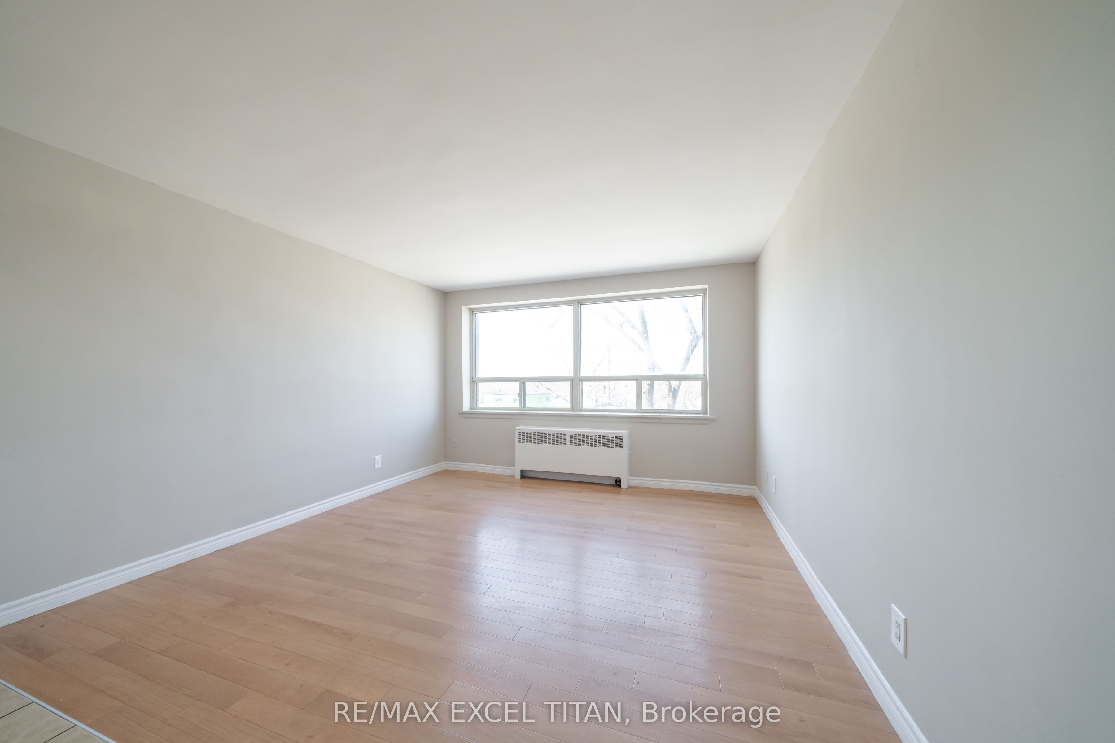 Unit 740D - 468 Ottawa Street, Hamilton 3