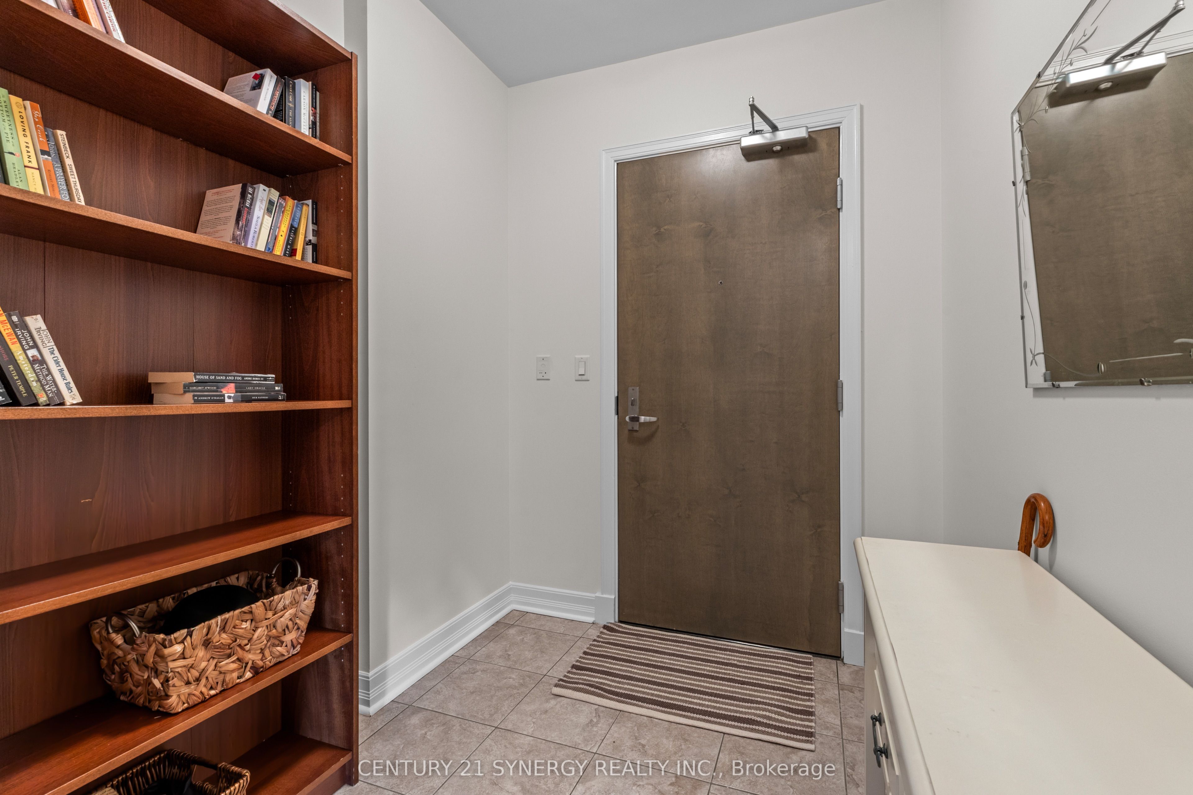 Unit 501 - 200 Besserer Street, Ottawa 3