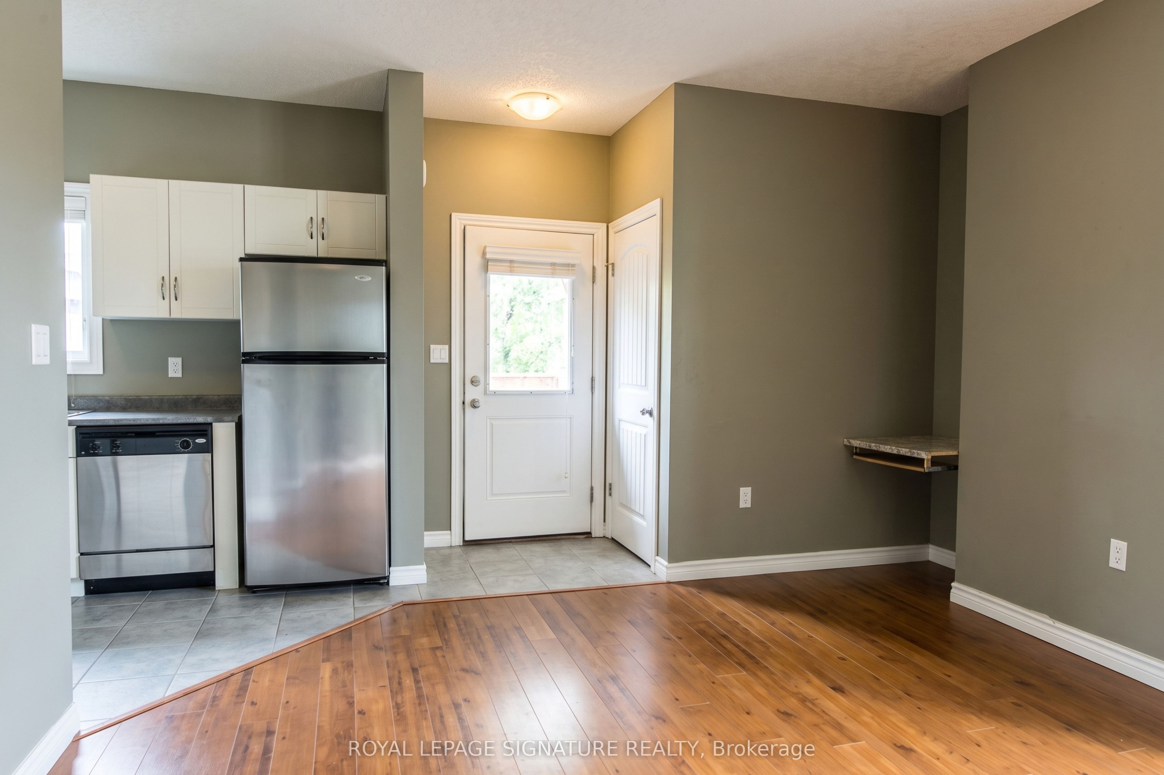 Unit Main Level - 654 St David Street, Centre Wellington 3