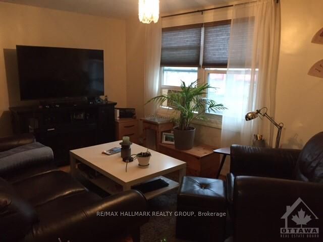 Unit 2 - 570 Gladstone Avenue, Ottawa 3