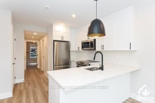 Unit 7 - 27 Monk Street, Ottawa 4