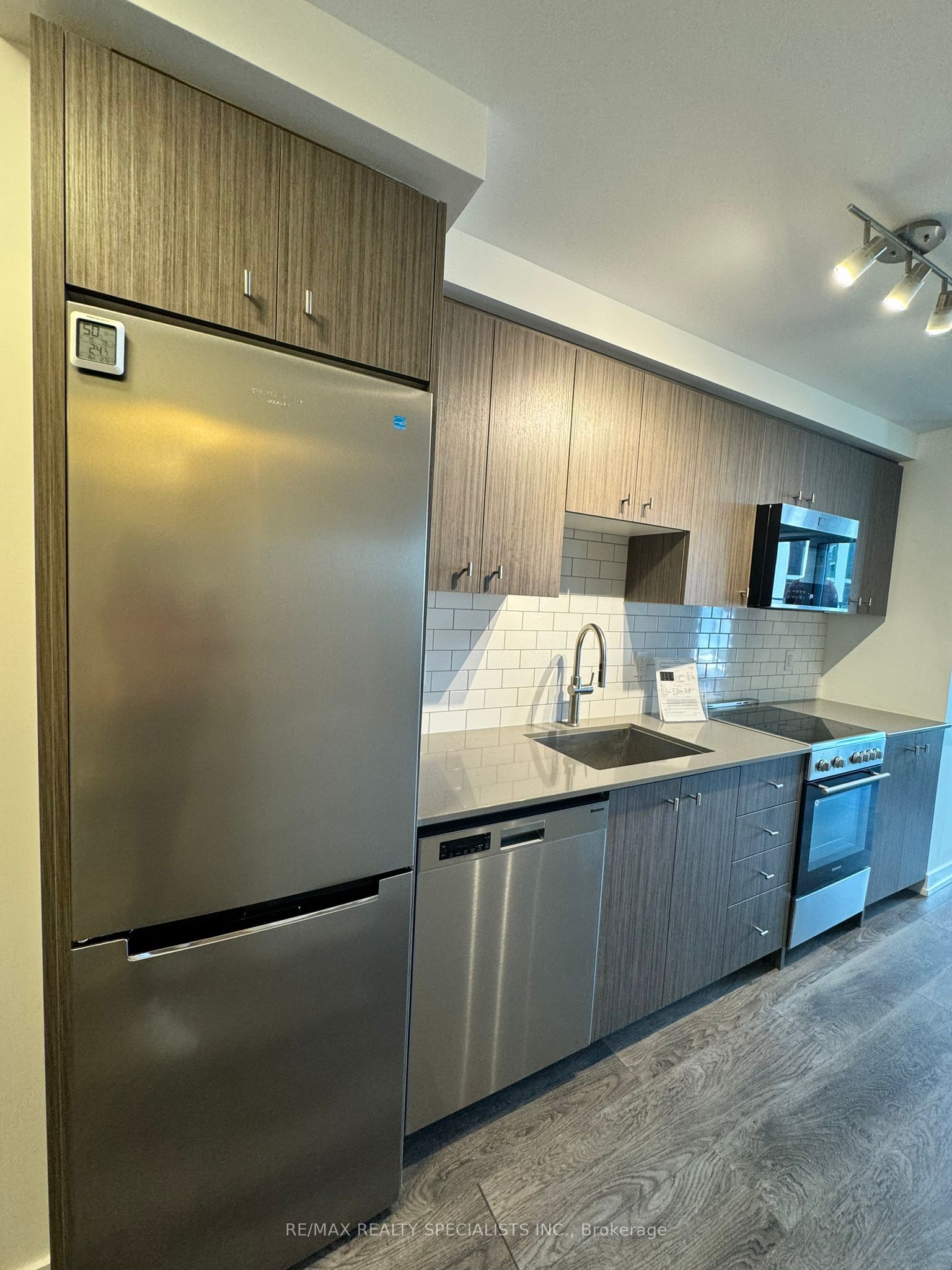 Unit 405 - 15 Wellington Street, Waterloo 4