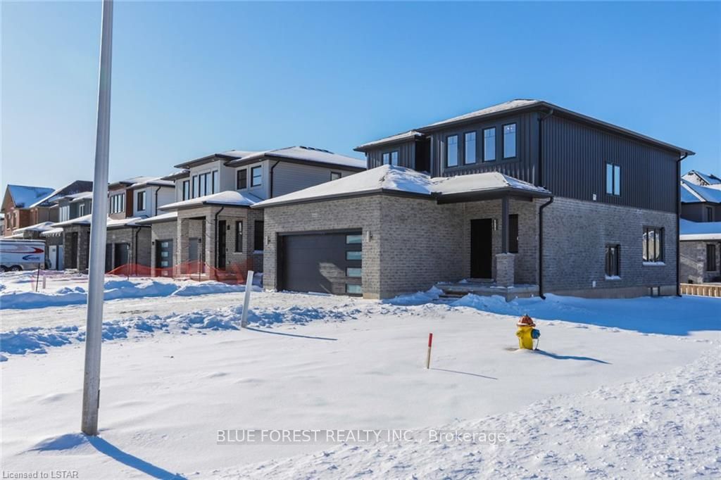 49 Woodland Walk, Southwold, Ontario N5P3T2 For Sale HouseSigma