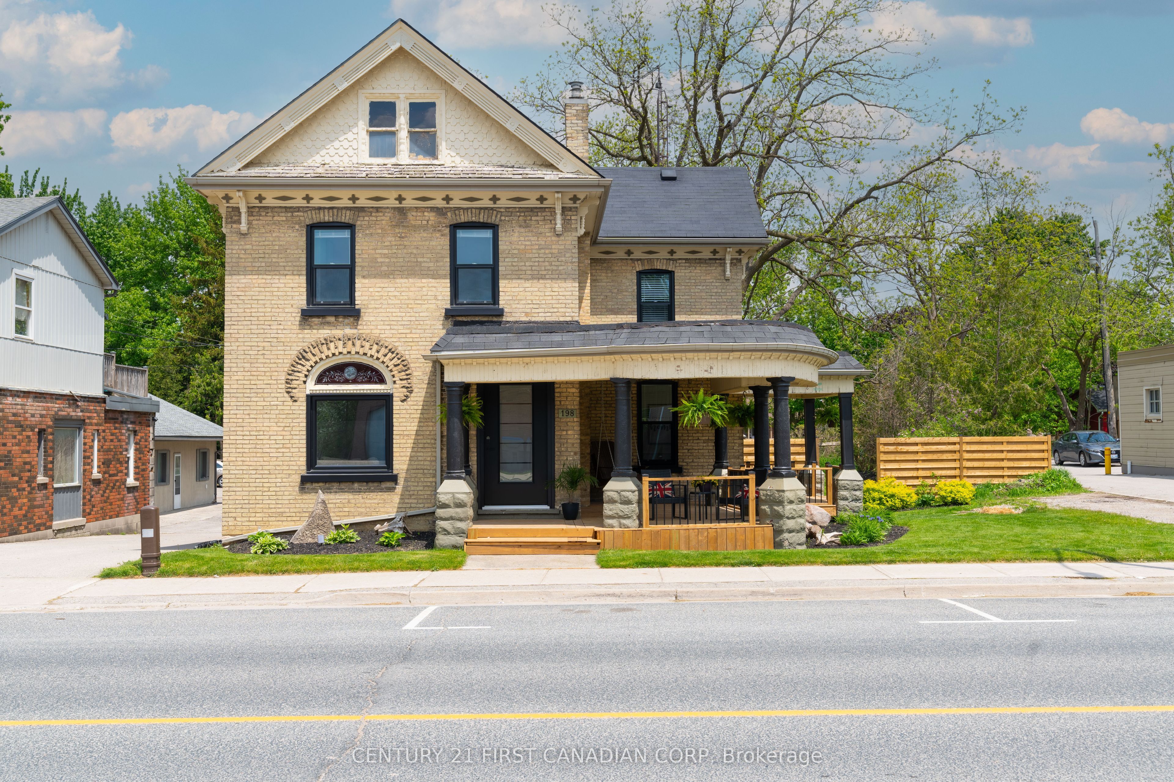 198 MAIN St, Lucan Biddulph, Ontario N0M2J0 Sold History HouseSigma